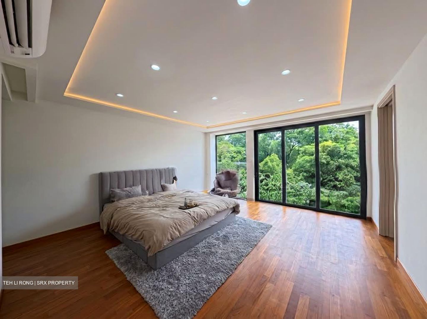 Lucky Hills (D16), Terrace #604570561